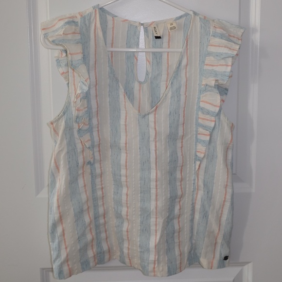 Ruffle sleeve tank - Picture 1 of 2